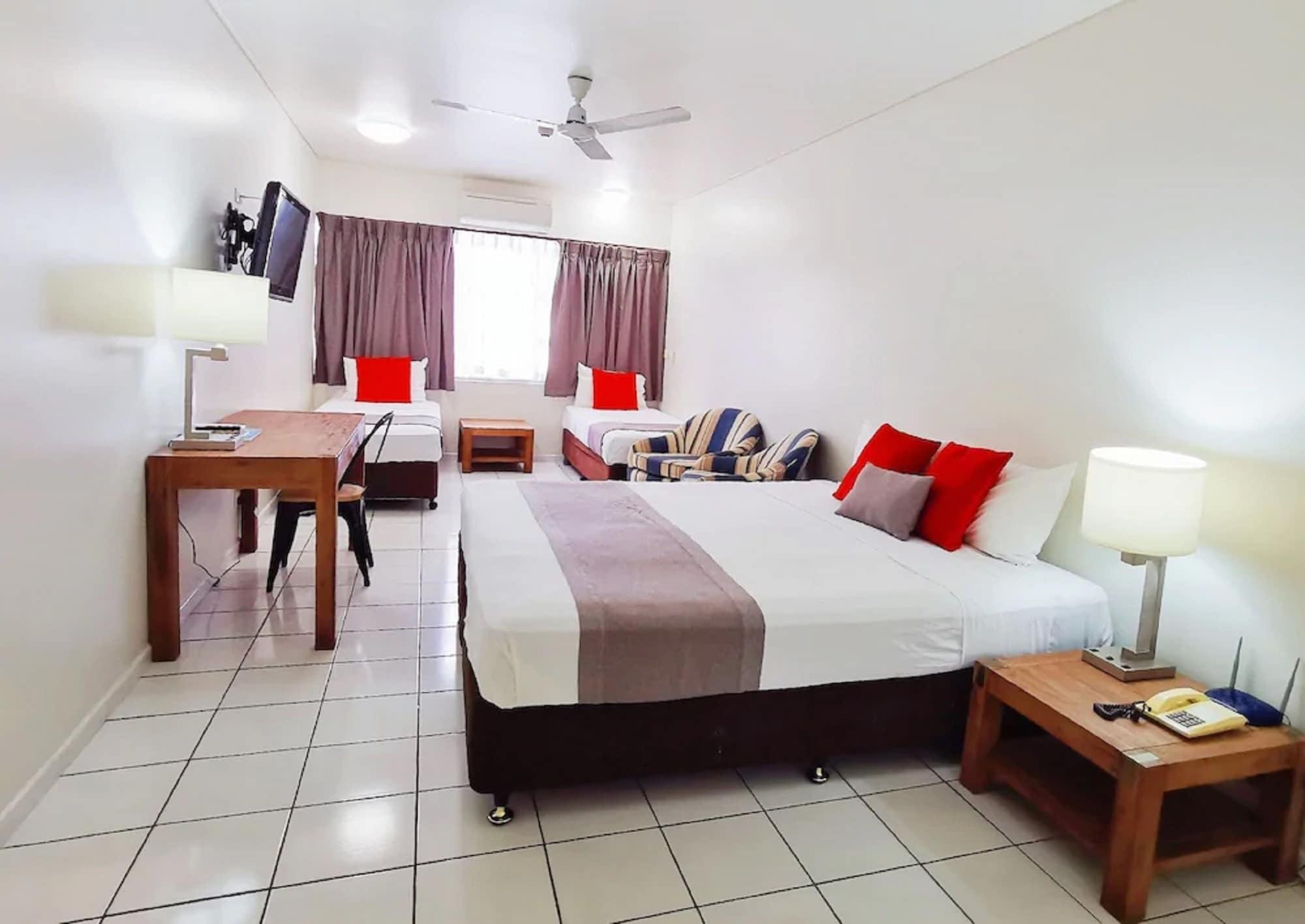 Hides Hotel Cairns Buitenkant foto